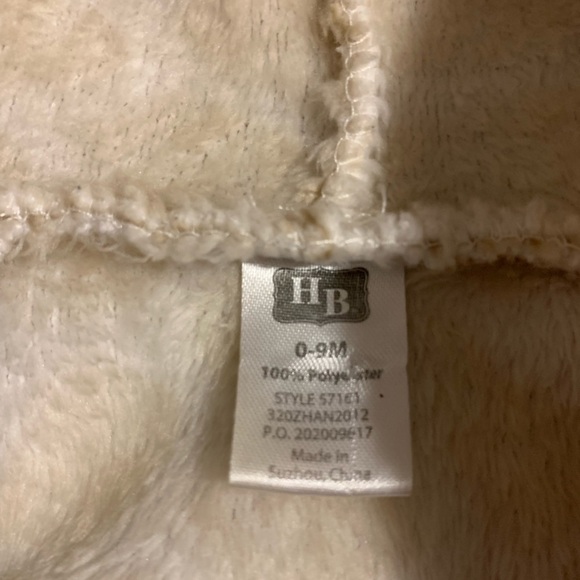 HB Giraffe Baby Housecoat Size 0-9months Like New​​​​​​​​​ - Picture 2 of 5